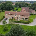 Luxury Barn With Sauna Near York Welcoming Families, Friends, Groups